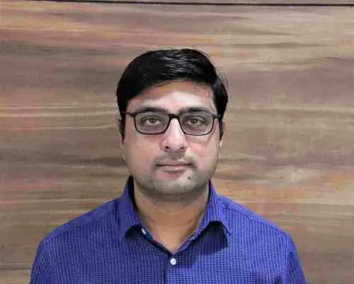 Prof MK Tiwari Director IIM Mumbai